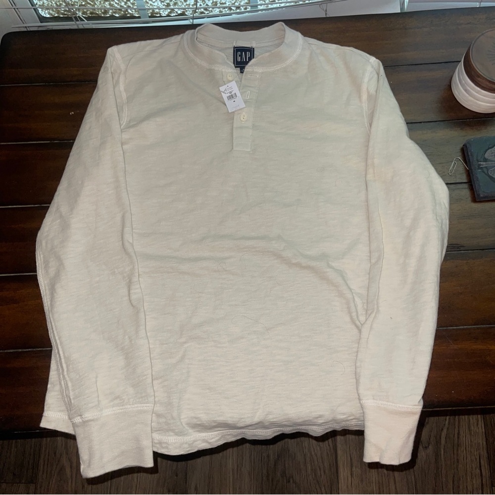 Gap cotton cream Henley NWT